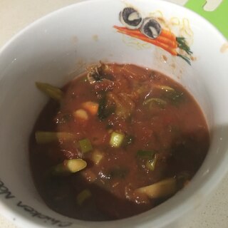 ホールトマト缶を使った簡単スープ